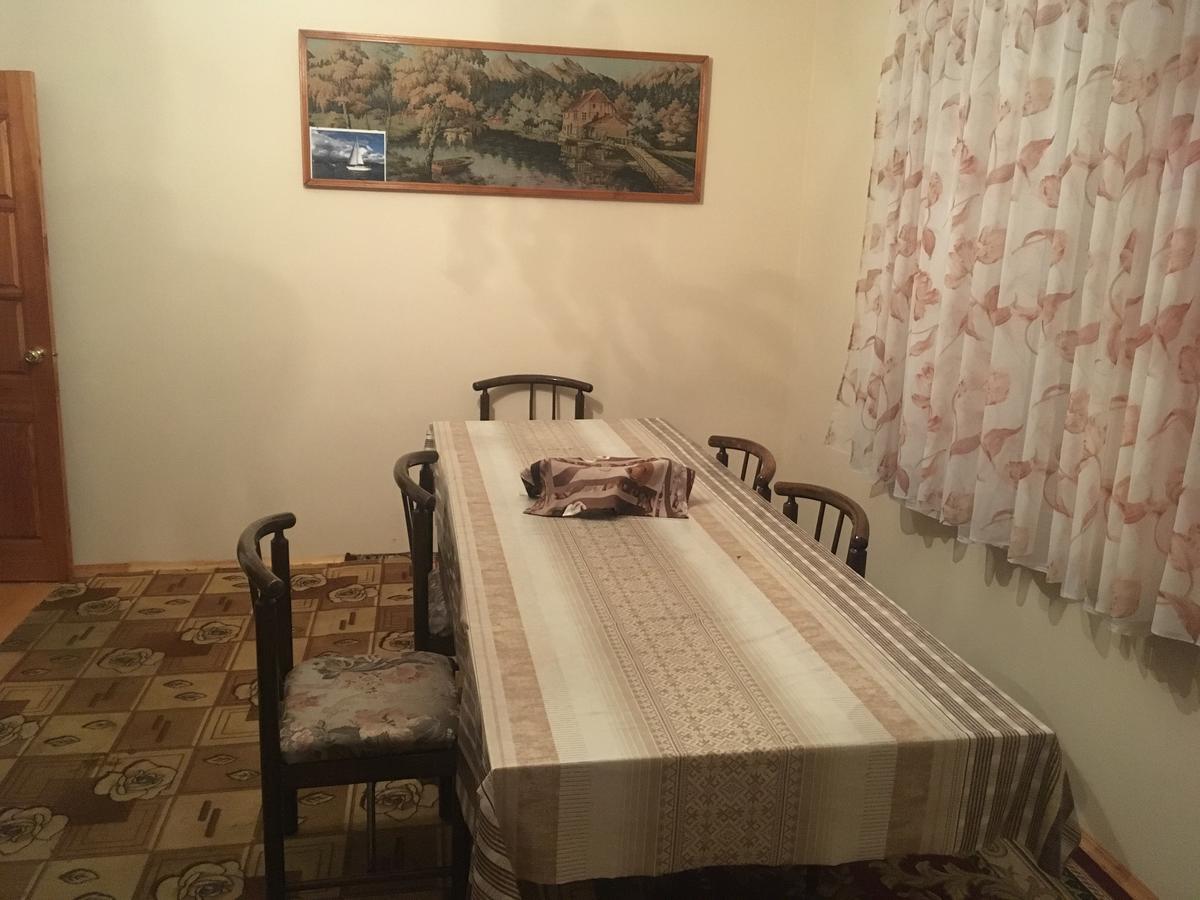 סוקהום Homestay On Akademika Sakharova מראה חיצוני תמונה