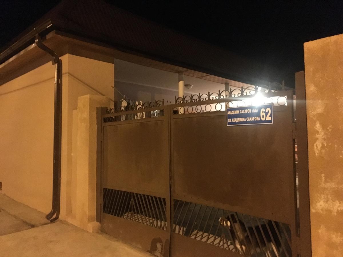 סוקהום Homestay On Akademika Sakharova מראה חיצוני תמונה