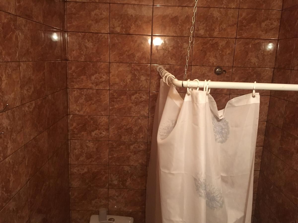 סוקהום Homestay On Akademika Sakharova מראה חיצוני תמונה
